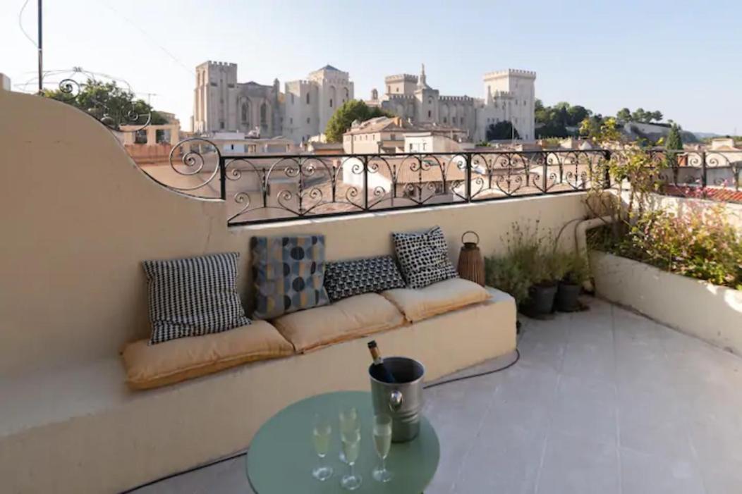 Magnifique Appartement De Charme Avec Vue Sur Le Palais Des Papes A Avignon Wifi Gratuit Exteriér fotografie